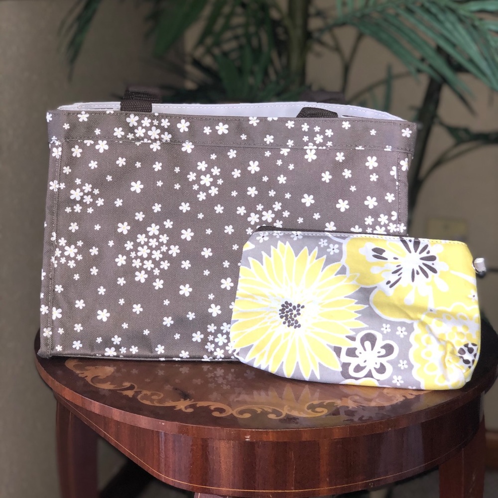 NWT small tote with small pouch